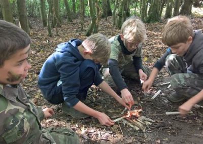 Year 6 teambuilding activities at Rugged Earth